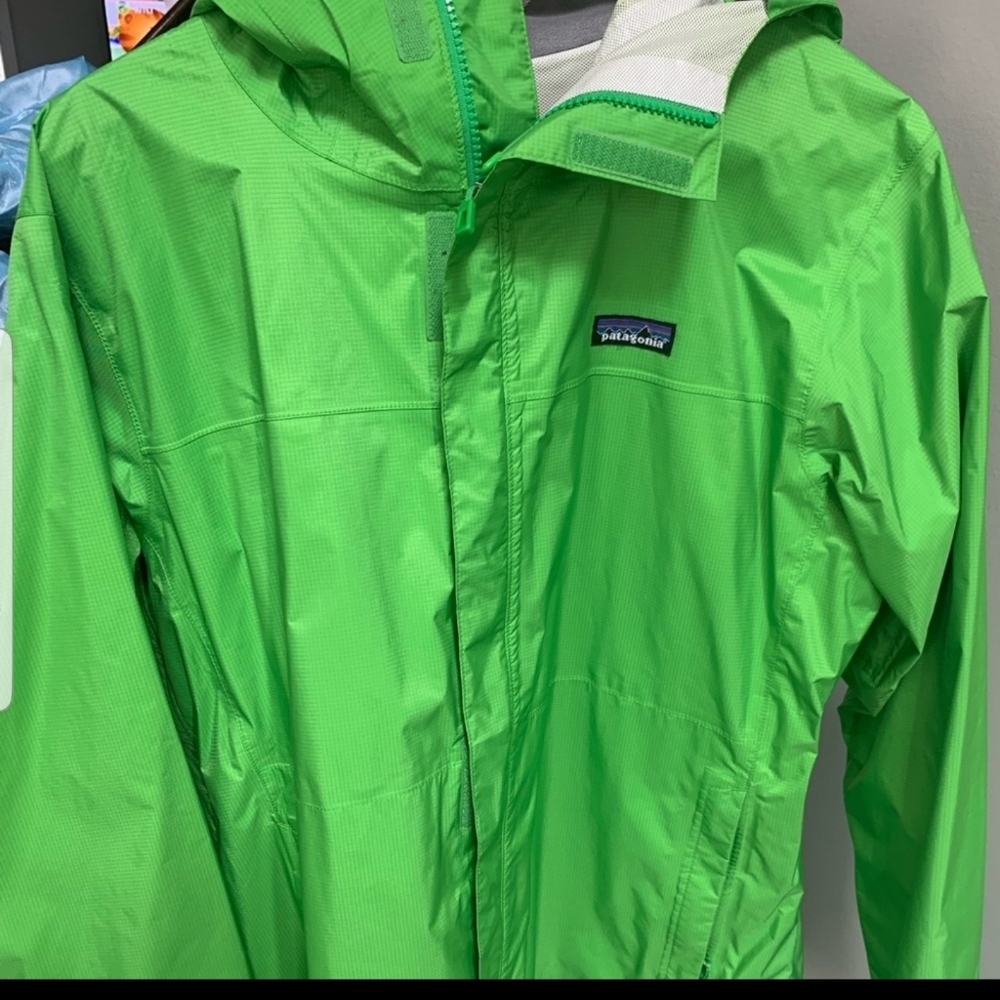 Patagonia H2n0 raincoat
